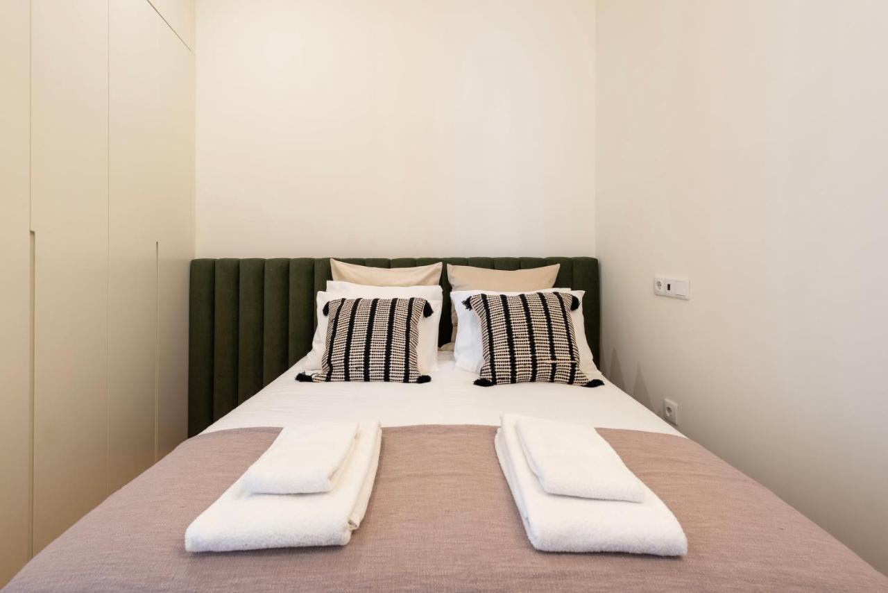 Mouzinho Da Silveira 215 By Lovelystay Porto Exterior foto