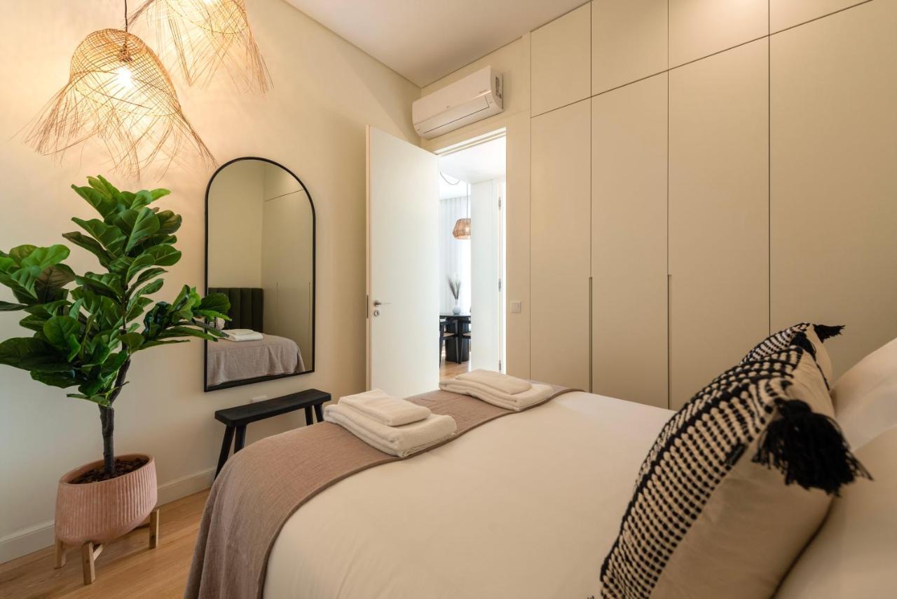 Mouzinho Da Silveira 215 By Lovelystay Porto Exterior foto